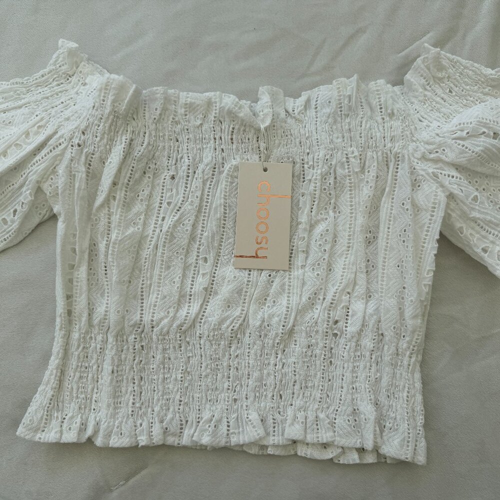 NWT Cropped Eyelet White Off Shoulder Top